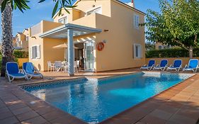 Villas Amarillas